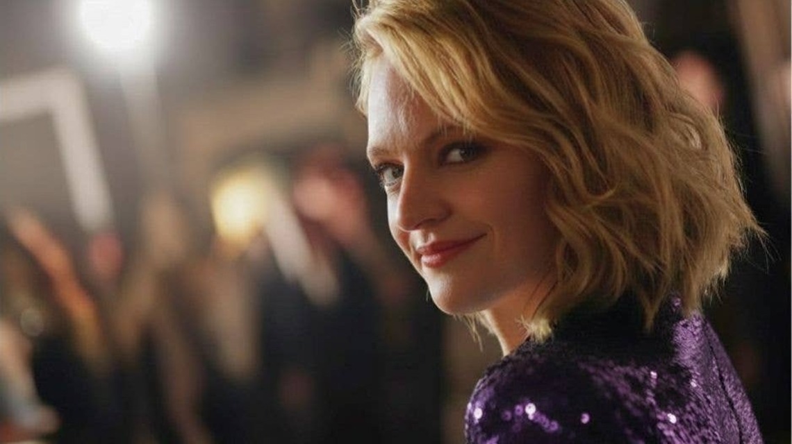 ‘Handmaid's Tale' Star to Turn a Nostalgia-Fueled '90s Cruise Novel Into a Movie 