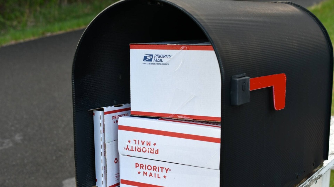 USPS holiday price increase shipping surchrage starts now 