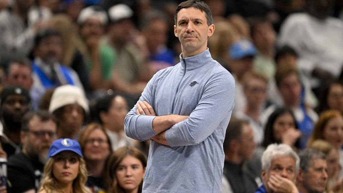 Depleted Thunder hold off Warriors to reach 50-win mark 