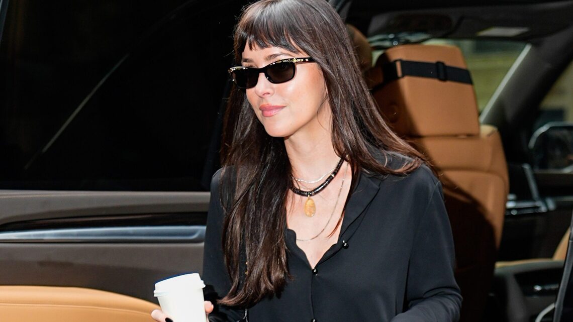 Dakota Johnson's Comfy Dress Style Is So Simple and Slimming - And Only $25 