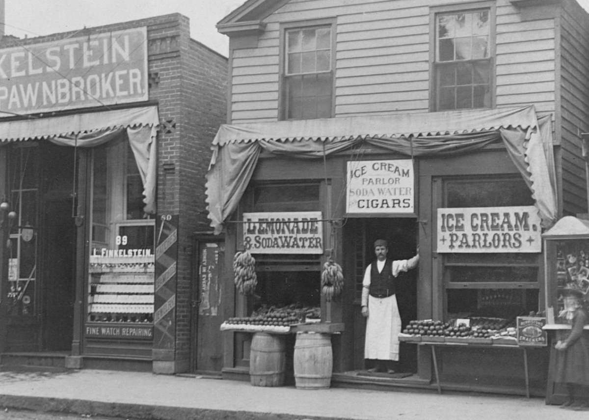  Minnesota Historical Society/Corbis via Getty Images 