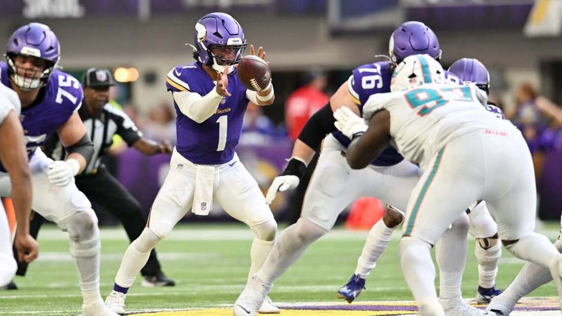 Vikings improve to 4-0 with 5 FGs, keep Dolphins winless 