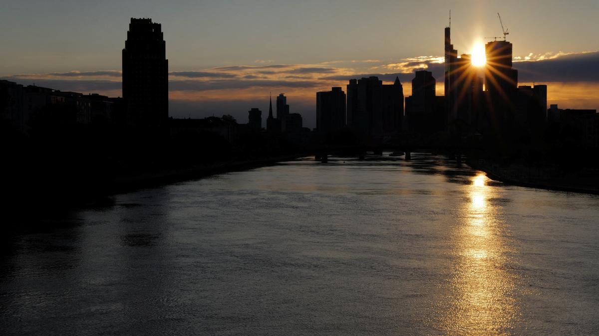 The skyline of the banking district is seen during sunset in Frankfurt, Germany, April 21, 2024.  REUTERS/Kai Pfaffenbach