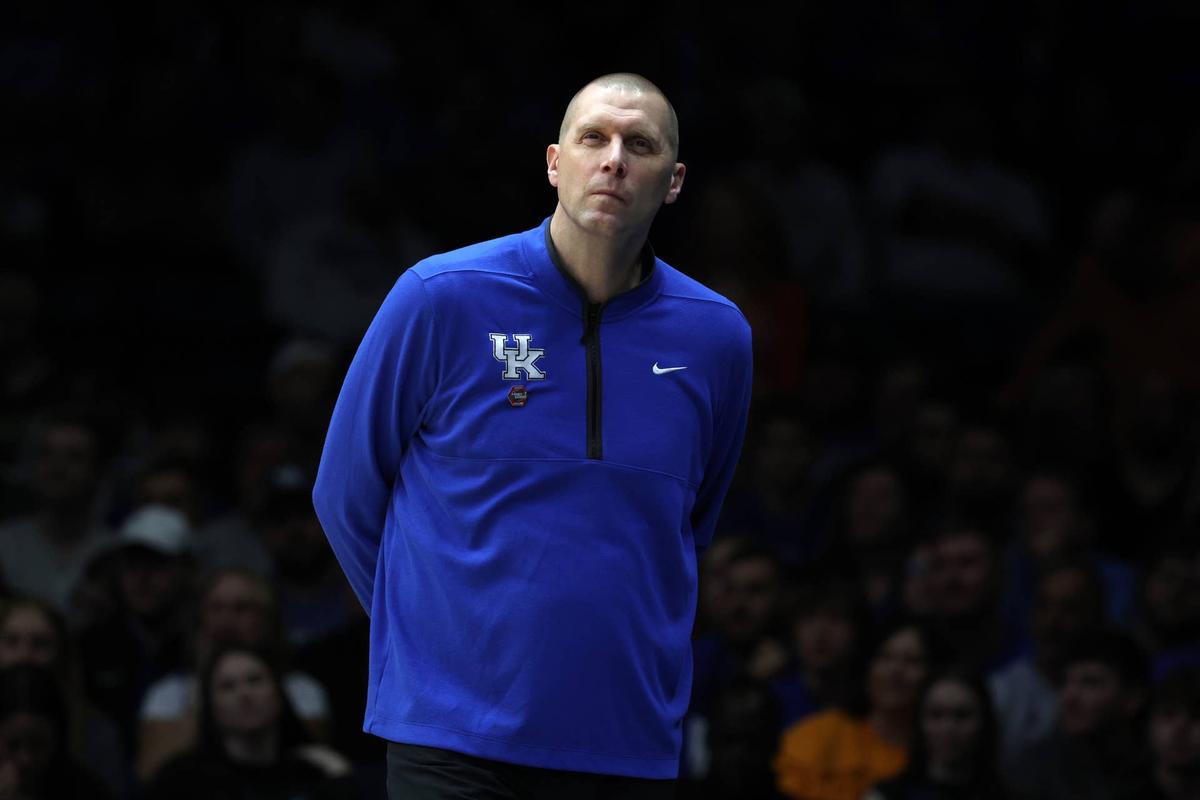  Kentucky Wildcats men's basketball coach Mark Pope. Trevor Ruszkowski-Imagn Images