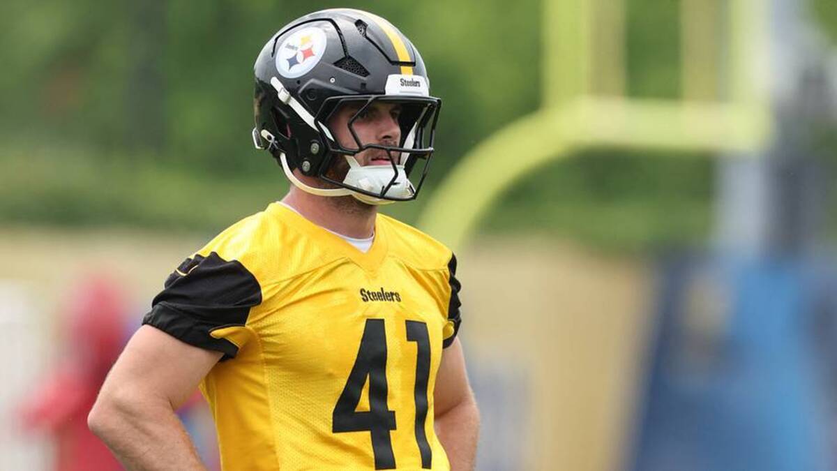  Jun 9, 2026; Pittsburgh, PA, USA; Pittsburgh Steelers linebacker Payton Wilson (41) participates in drills during Minicamp at UPMC Rooney Sports Complex. Mandatory Credit: Charles LeClaire-Imagn Images | IMAGN IMAGES via Reuters Connect 