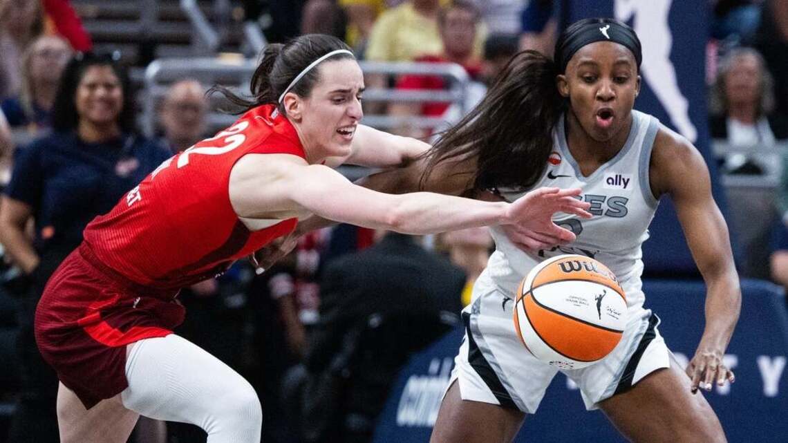 Fans booted from courtside seats at Aces-Fever game