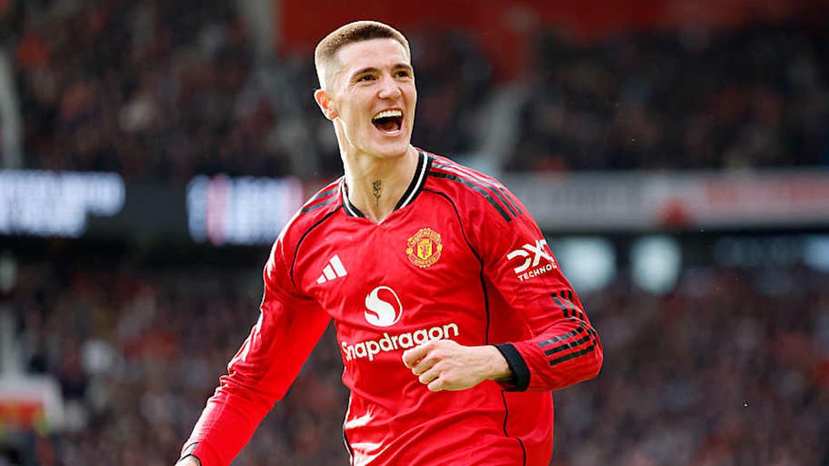  Manchester United already have one mercurial striker. | Richard Sellers/Sportsphoto/Allstar/Getty Images. 