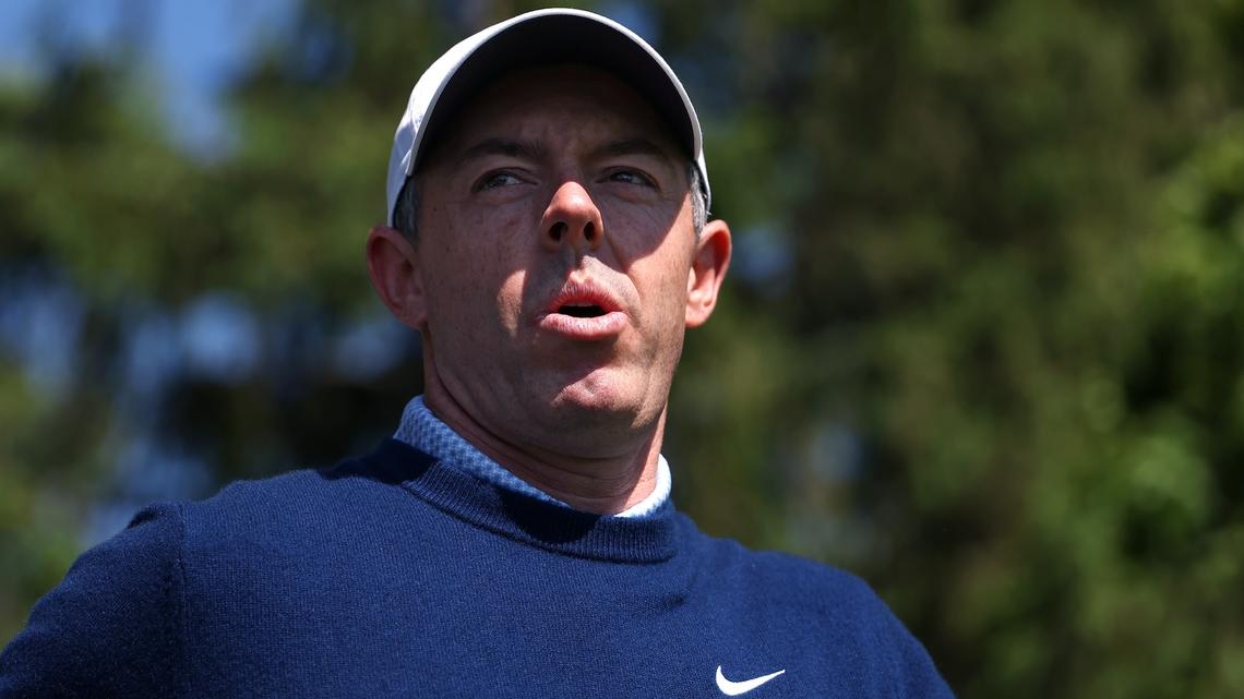 Rory McIlroy Leaves PGA Championship Practice Round With Bizarre Injury 