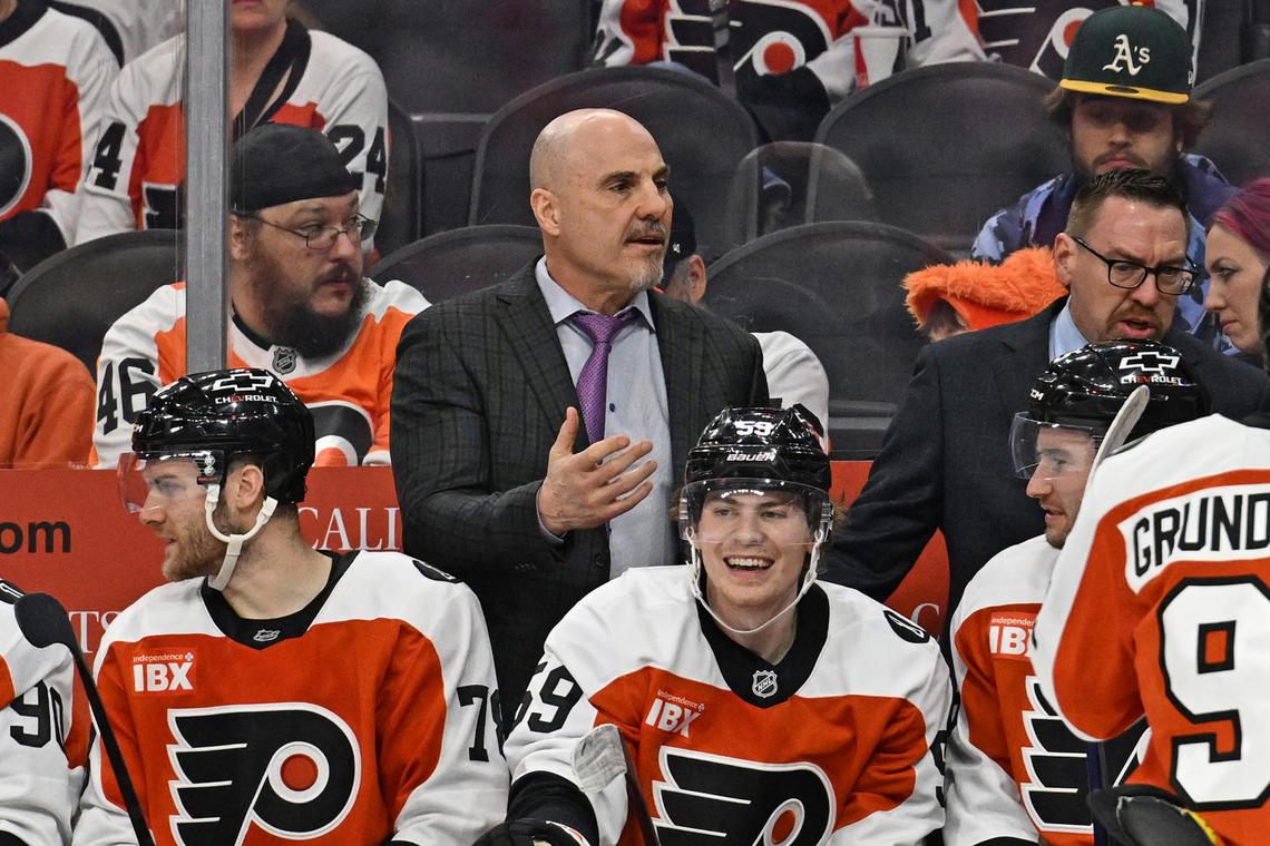  Rick Tocchet (Eric Hartline-Imagn Images) 