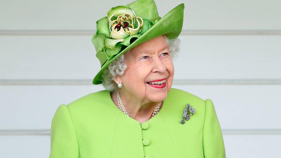 How Royal Stylists Made Queen Elizabeth's Clothes, Despite Royal Rule She Couldn't Be Measured 