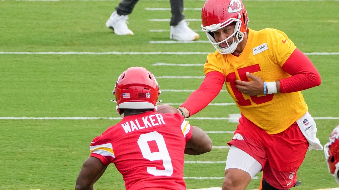 Kansas City Chiefs Offense Evolving With Kenneth Walker III in the Backfield 