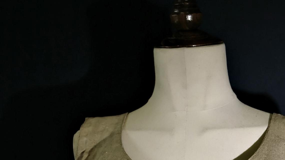 Life jacket used by Titanic survivor sells for $900K at auction