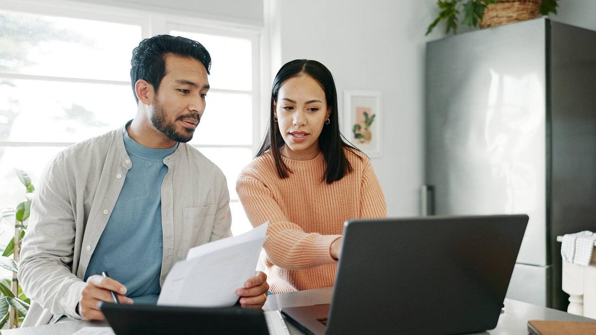  HSAs and FSAs offer tax advantages many workers miss, but smart use can boost savings through tax-free growth, deductions, and better planning. 