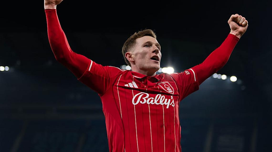  Elliott Anderson could cost Manchester United a record fee. | Visionhaus/Getty Images 