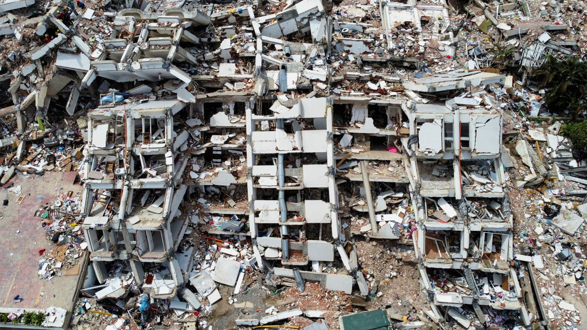 A drone view shows collapsed buildings in the aftermath of the June 24 earthquakes in Los Corales, La Guaira, Venezuela, July 4, 2026. REUTERS/Leonardo Fernandez Viloria
