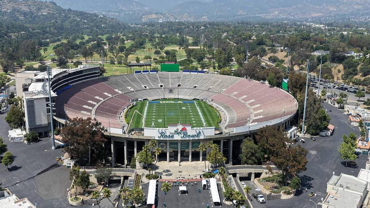  May 2, 2026; Pasadena, CA, USA; A general overall aerali view of the Rose Bowl. Mandatory Credit: Kirby Lee-Imagn Images | Kirby Lee-Imagn Images 