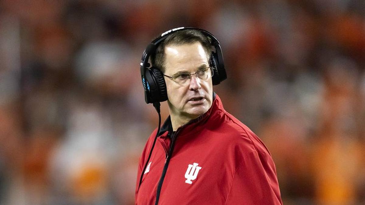  Jan 19, 2026; Miami Gardens, FL, USA; Indiana Hoosiers head coach Curt Cignetti against the Miami Hurricanes in the College Football Playoff National Championship game at Hard Rock Stadium. Mandatory Credit: Mark J. Rebilas-Imagn Images | Mark J. Rebilas-Imagn Images 