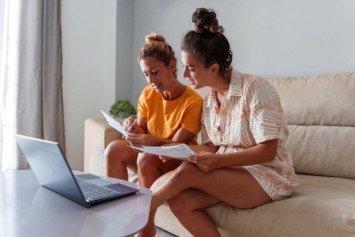  Understanding your debt-to-income ratio helps you know how much house you can afford. 