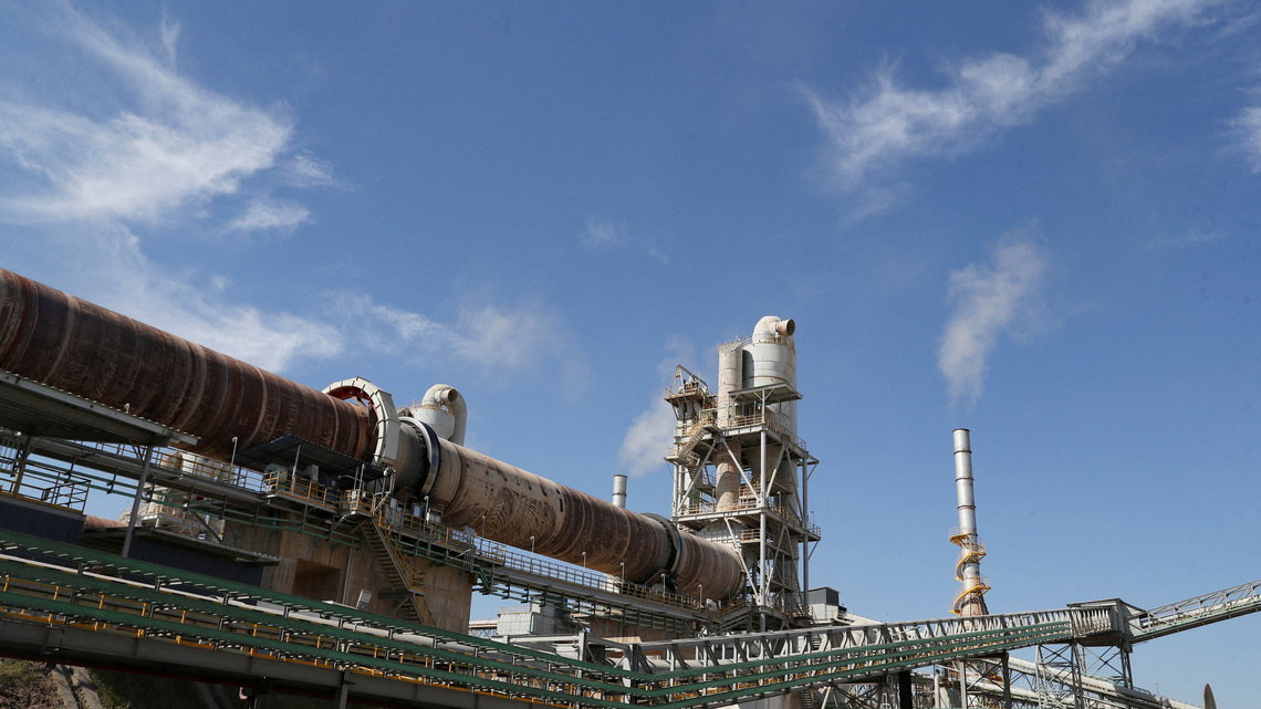 Analysis-Africa's minerals value-add drive interests investors but faces energy hurdle 