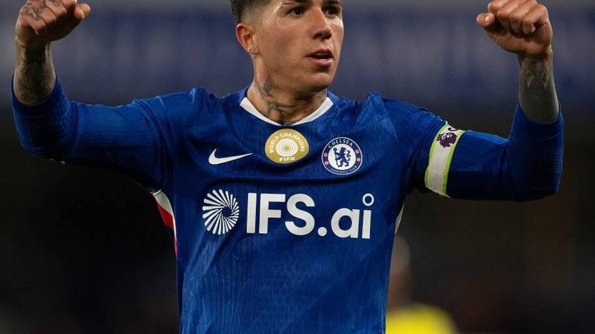  Enzo Fernández is unsettled at Chelsea. | Visionhaus/Getty Images 