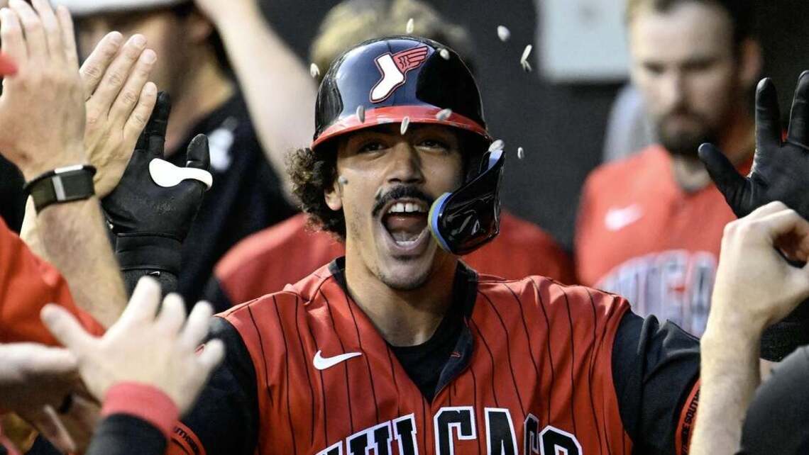 Slugging White Sox hope to capitalize on comforts of home again vs. Twins