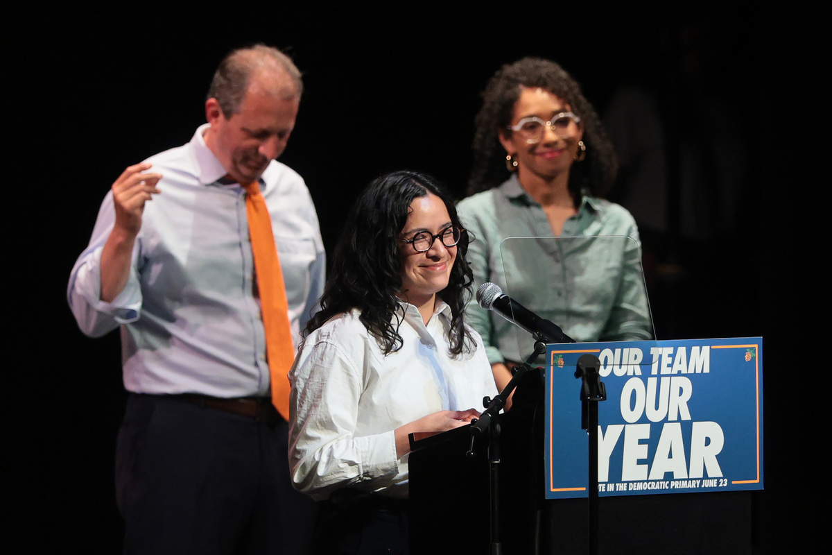  Congressional candidates Brad Lander (left), Claire Valdez (center) and Darializa Avila Chevalier (right) attend a “Get Out the Vote” rally at Kings Theater in New York City on June 18. 