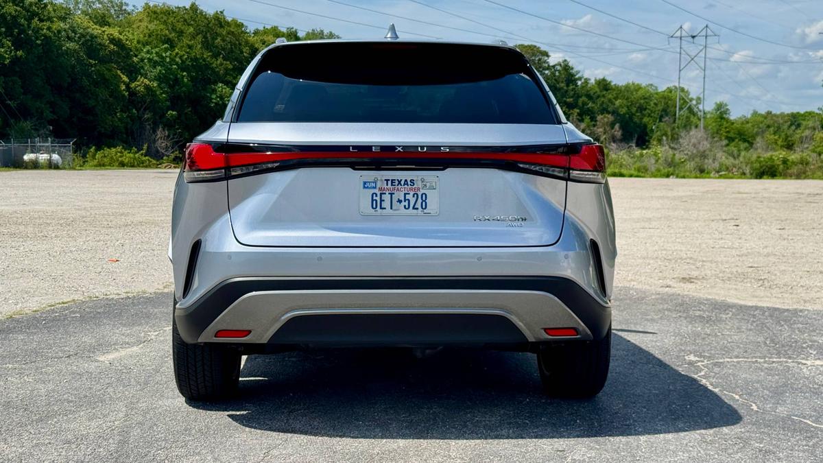  2026 Lexus RX 450h+ Jared Rosenholtz/Autoblog