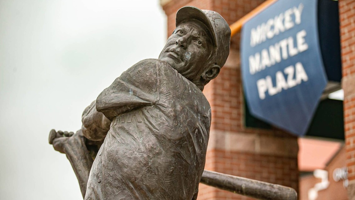 Patrick Bet-David Faces Pushback For 'Confirming' $50 Million Record Sale For 1952 Mickey Mantle Collectible 