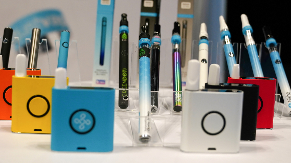US FDA expected to unveil steps to accelerate vape, nicotine pouch approvals, WSJ reports 