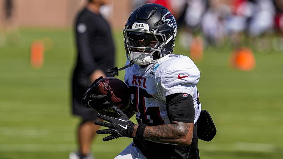What to Know About New Dolphins Running Back Carlos Washington Jr.
