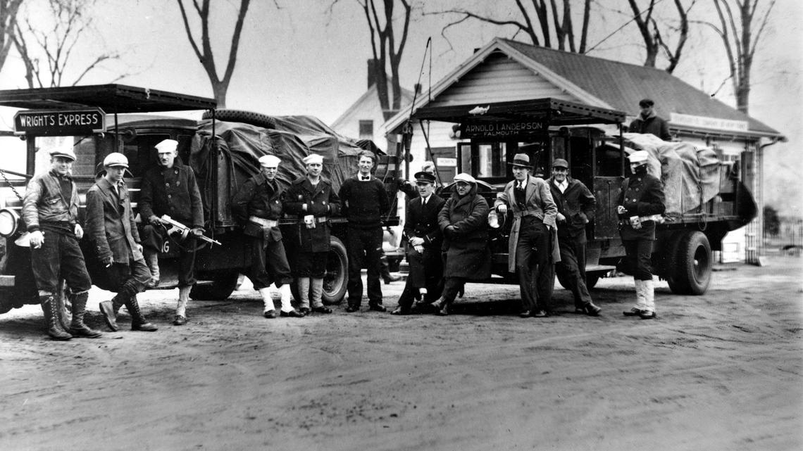 Enforcing Prohibition with a massive new federal force of poorly trained agents didn't go so well in the 1920s 