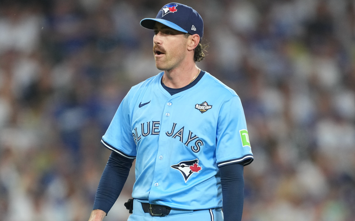  Toronto Blue Jays pitcher Shane Bieber (57). Kirby Lee-Imagn Images