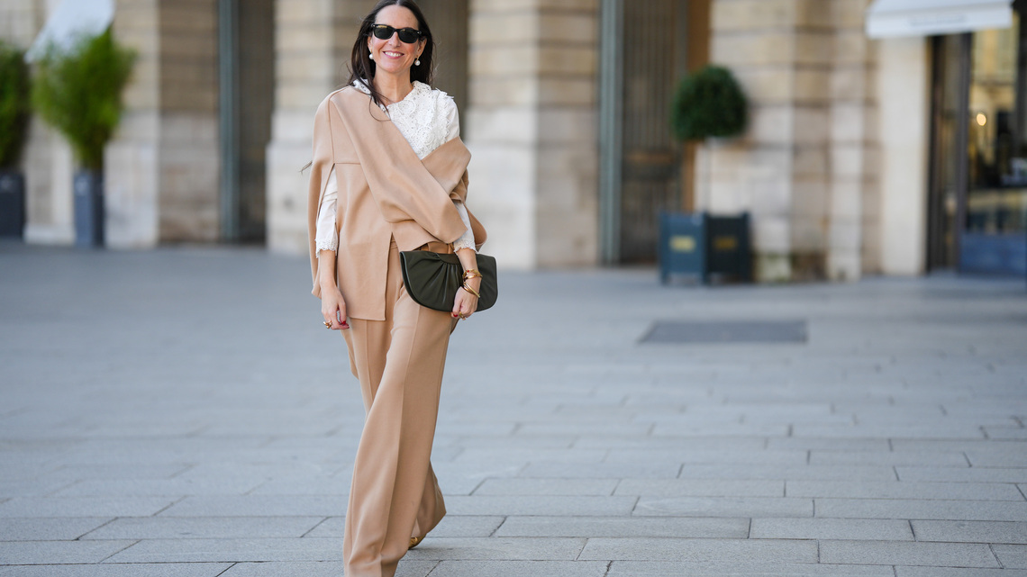 Bye, Leggings! These 13 Chic Fall Travel Outfits Are Just as Comfy 