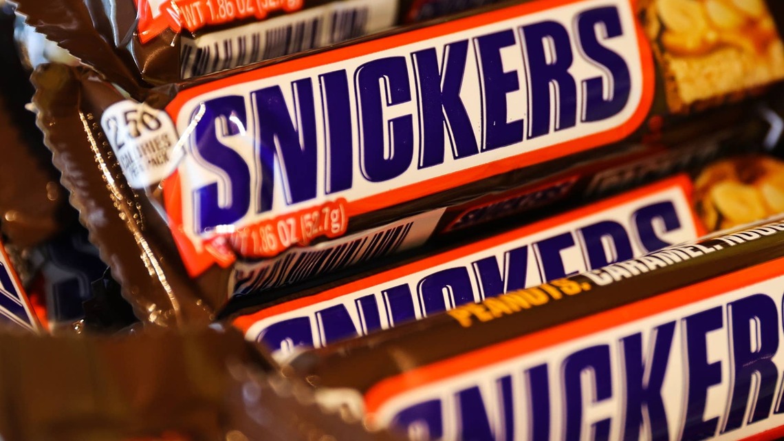 Snickers Releases New Banana Nut Bread Flavor: 'I'm Really Looking Forward to This' 