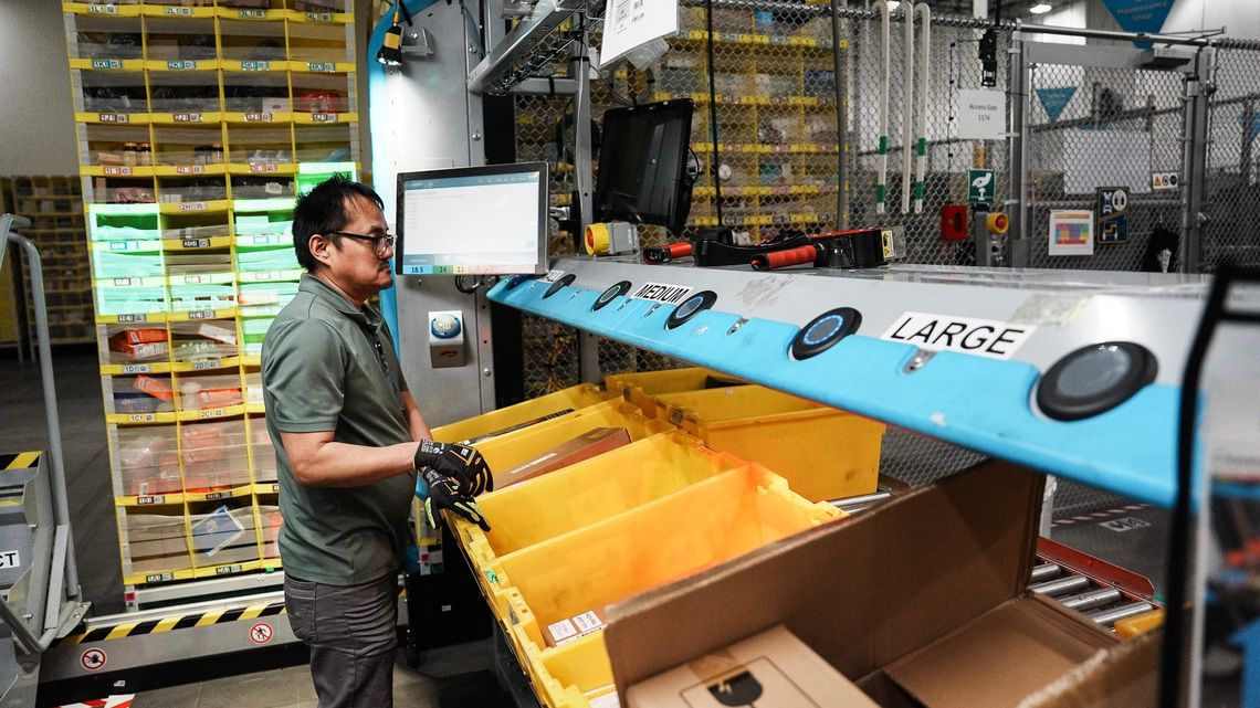Amazon expands in Louisville with new same-day delivery site 