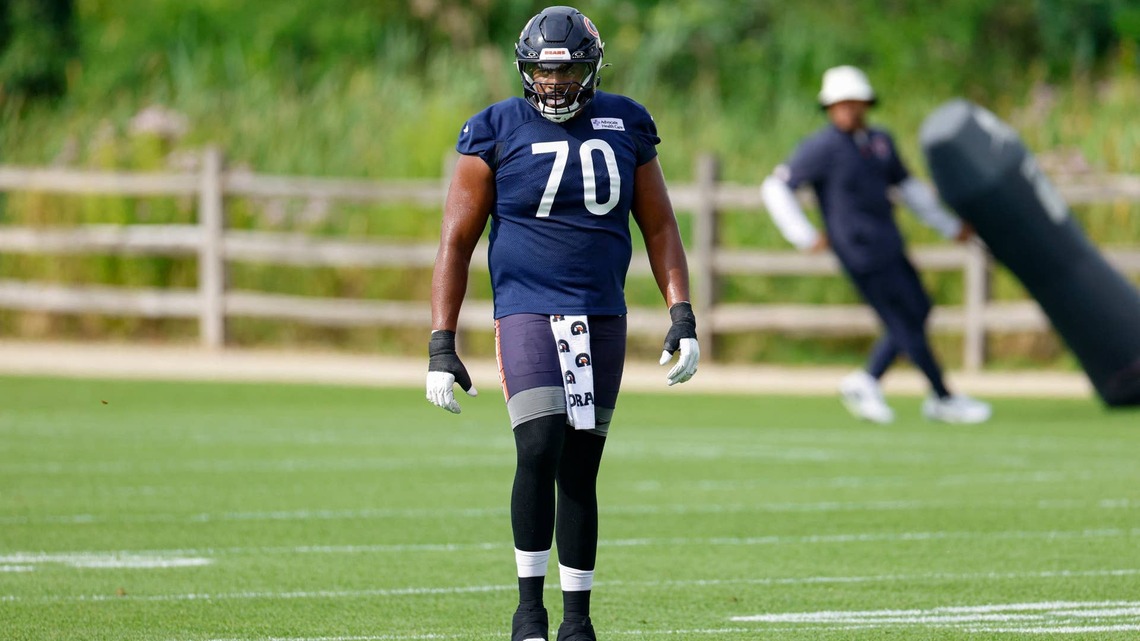 Bears Offensive Linemen Receive Notable Reports at Practice