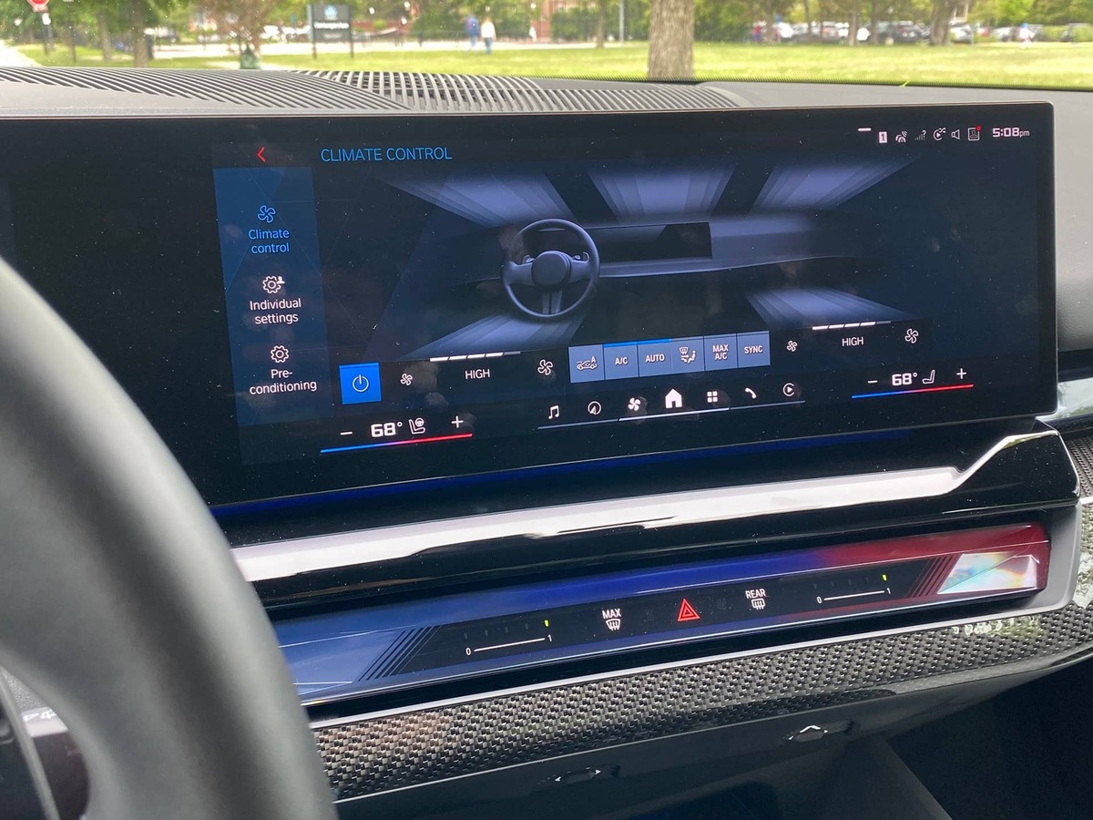  2026 BMW M5 Sedan A