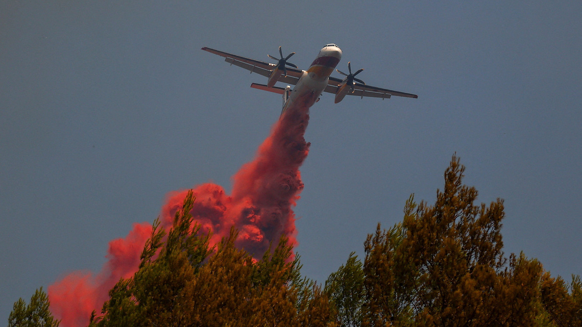 Europe's would-be water bombers in race to tackle future wildfires 