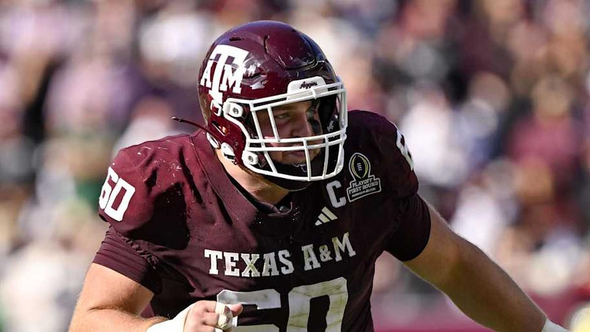  Dec 20, 2025; College Station, TX, USA; Texas A&M Aggies offensive lineman Trey Zuhn III (60) blocks the rush during the game between the Aggies and the Hurricanes at Kyle Field. Mandatory Credit: Jerome Miron-Imagn Images | Jerome Miron-Imagn Images 