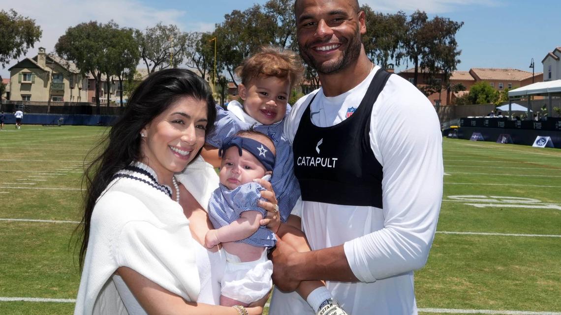 Dak Prescott, Ex-Fiancee Set Great Example At Child's Birthday Party 