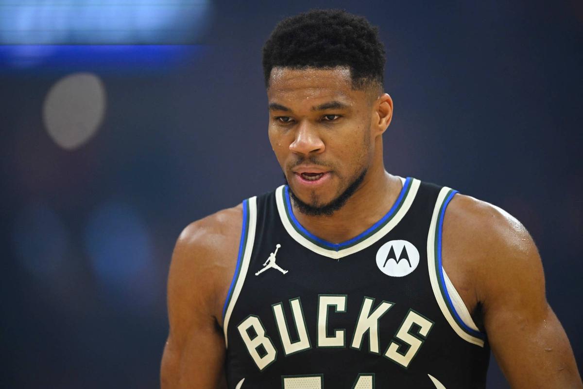  Nov 17, 2025; Cleveland, Ohio, USA; Milwaukee Bucks forward Giannis Antetokounmpo (34) walks on the court in the first quarter against the Cleveland Cavaliers at Rocket Arena. Mandatory Credit: David Richard-Imagn Images 