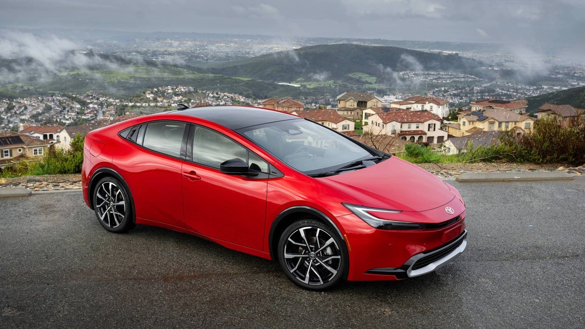 How Many Miles Can a Toyota Prius Last?