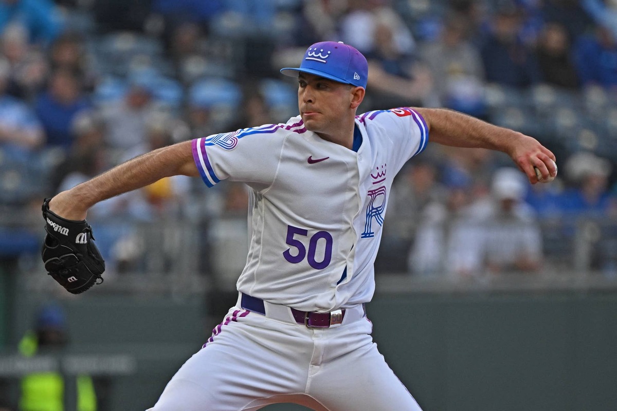  Kansas City Royals starting pitcher Kris Bubic (50), Peter Aiken-Imagn Images