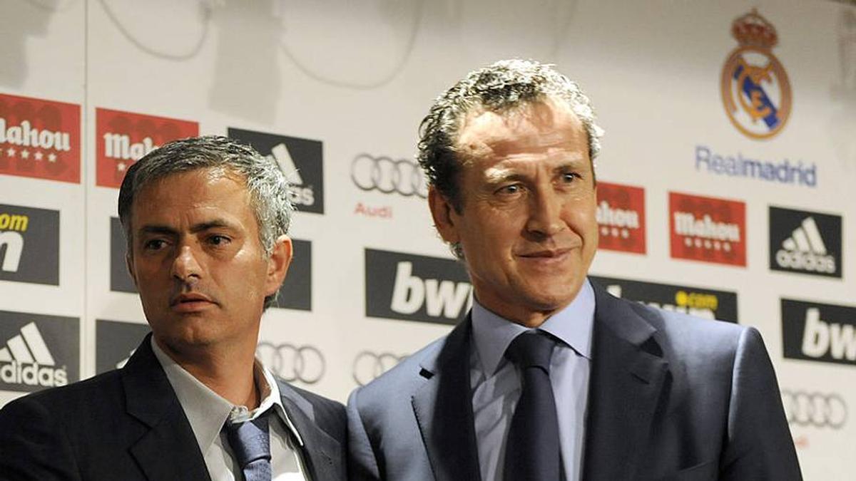  José Mourinho (left) was appointed Real Madrid manager in 2010 while Jorge Valdano served as general manager. | DOMINIQUE FAGET/AFP via Getty Images 