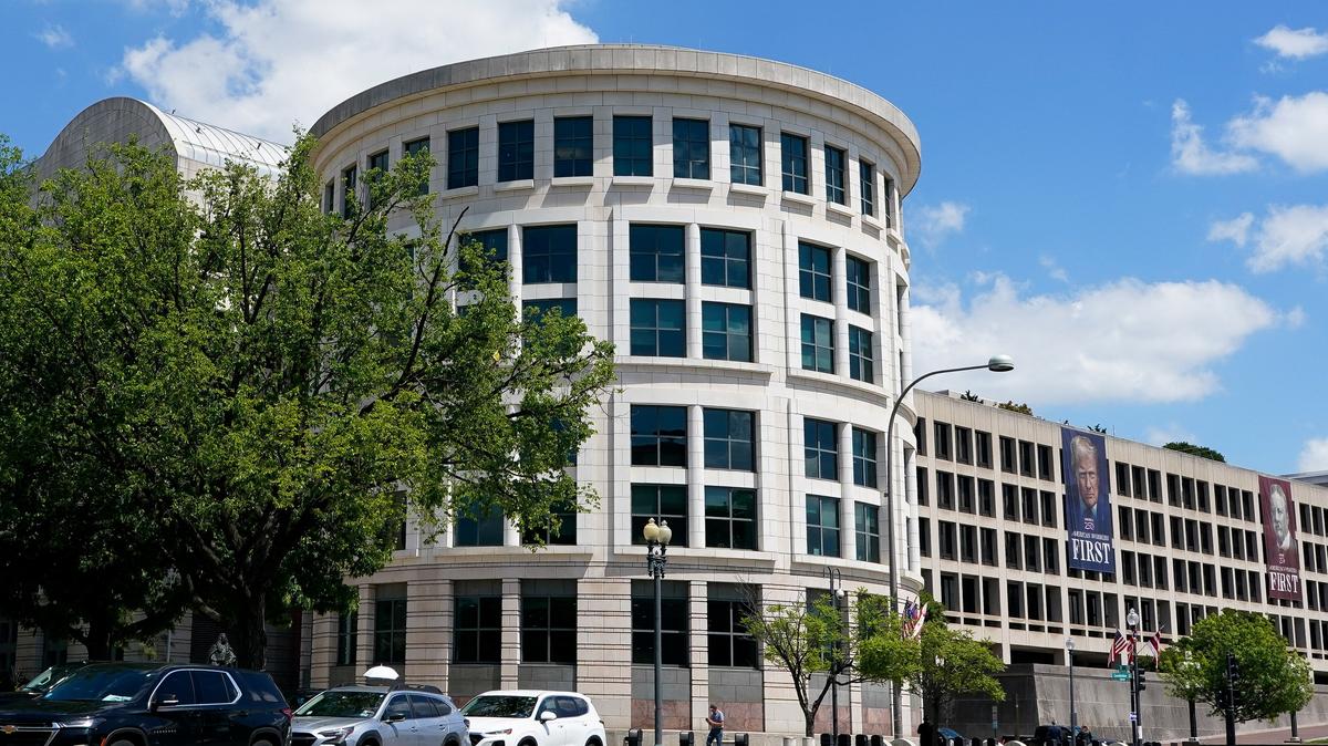 The U.S. District Court for the District of Columbia building in Washington, D.C., U.S., April 27, 2026. REUTERS/Elizabeth Frantz/File Photo