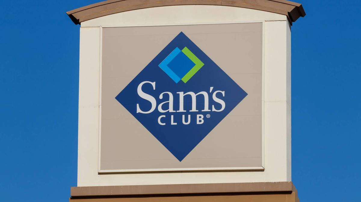 Las Vegas - Circa June 2019: Sam's Club Warehouse. Sam's Club is a chain of membership only stores owned by Walmart II. 