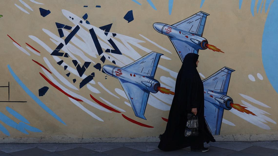 Qatari negotiating team in Tehran to try to help secure US-Iran deal to end war, says source