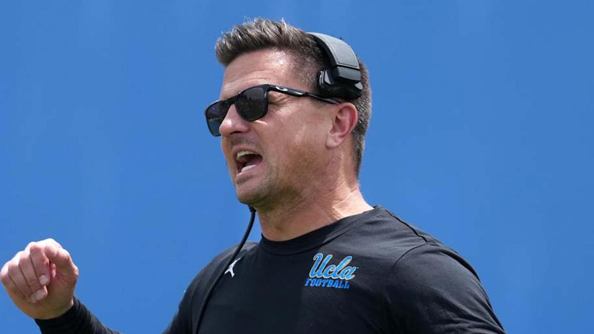  May 2, 2026; Pasadena, CA, USA; UCLA Bruins coach Bob Chesney reacts during the spring game at Rose Bowl. Mandatory Credit: Kirby Lee-Imagn Images | Kirby Lee-Imagn Images 