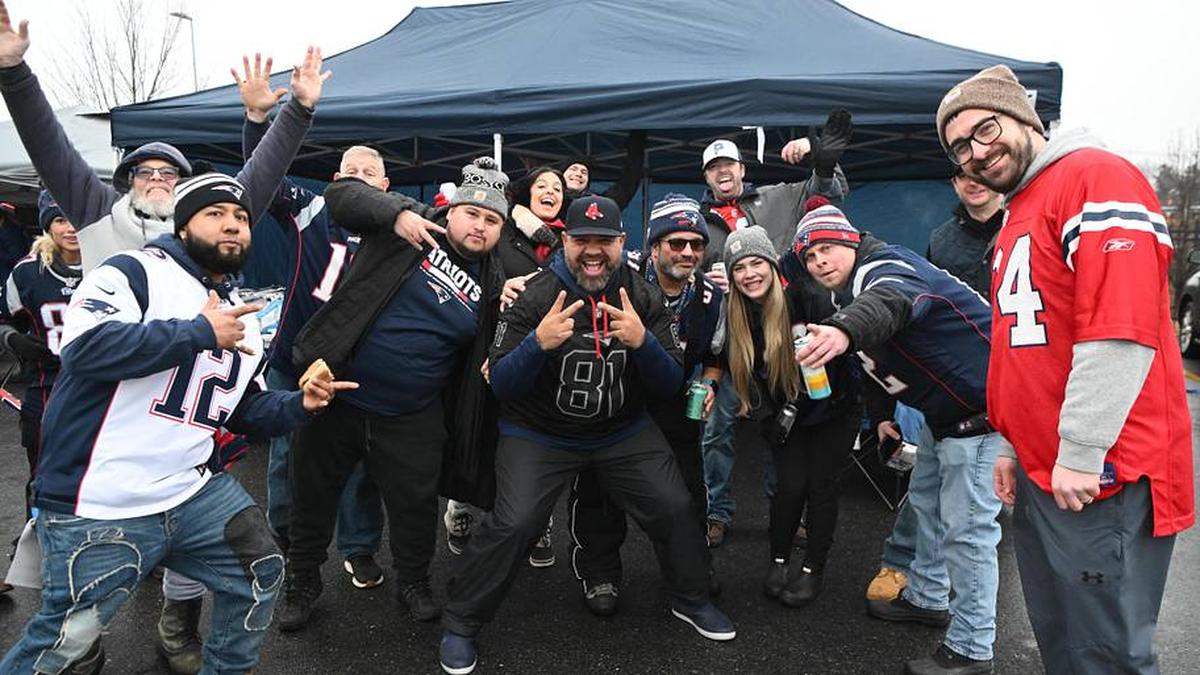  Jan 18, 2026; Foxborough, MA, USA; Fans pose for a photo before an AFC Divisional Round game between the New England Patriots and Houston Texans at Gillette Stadium. Mandatory Credit: Brian Fluharty-Imagn Images | Brian Fluharty-Imagn Images 