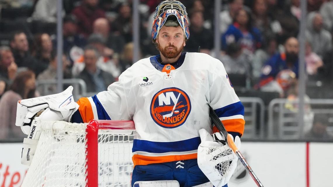 New-look Islanders hope to halt West Coast skid against Sharks 